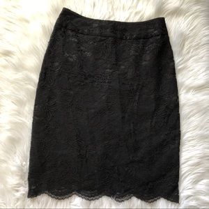 Banana Republic Black Lace Pencil Skirt Size 4